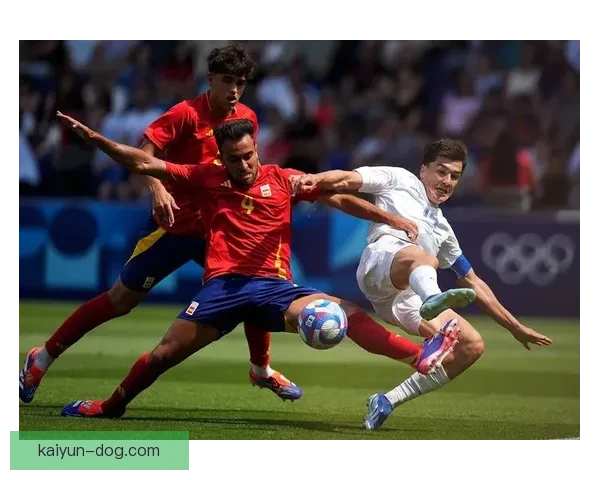 莱万多夫斯基状态回暖，继续助力莱赫波兹南争夺冠军荣耀