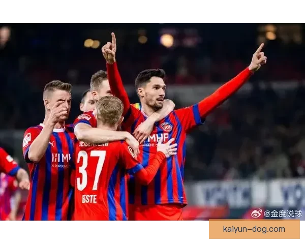 美因茨在德甲赛季中表现稳健，近期状态回暖值得关注。